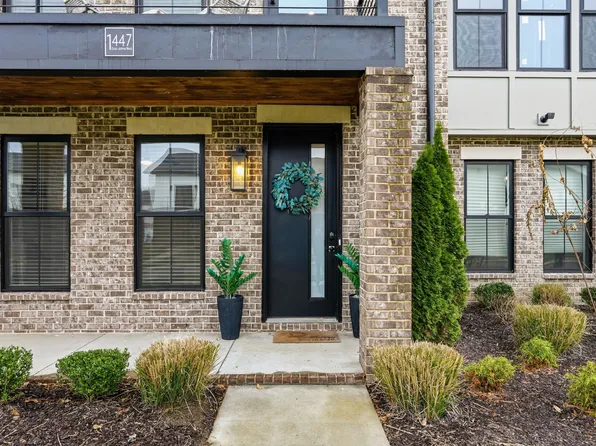 1447 Doc Johns Blvd, Murfreesboro, TN 37128