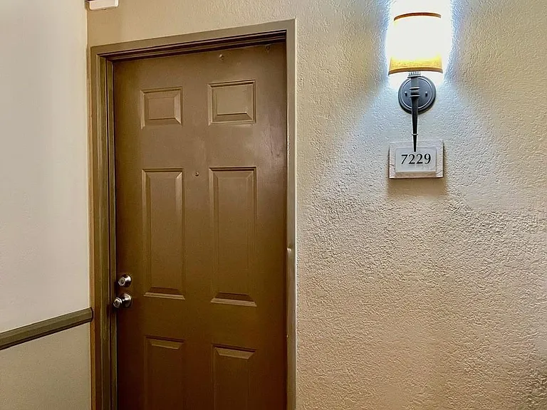 8889 Caminito Plaza Centro #7229 — Photo 30