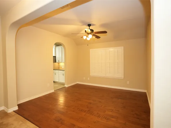 108 Zion Ln, Forney, TX 75126