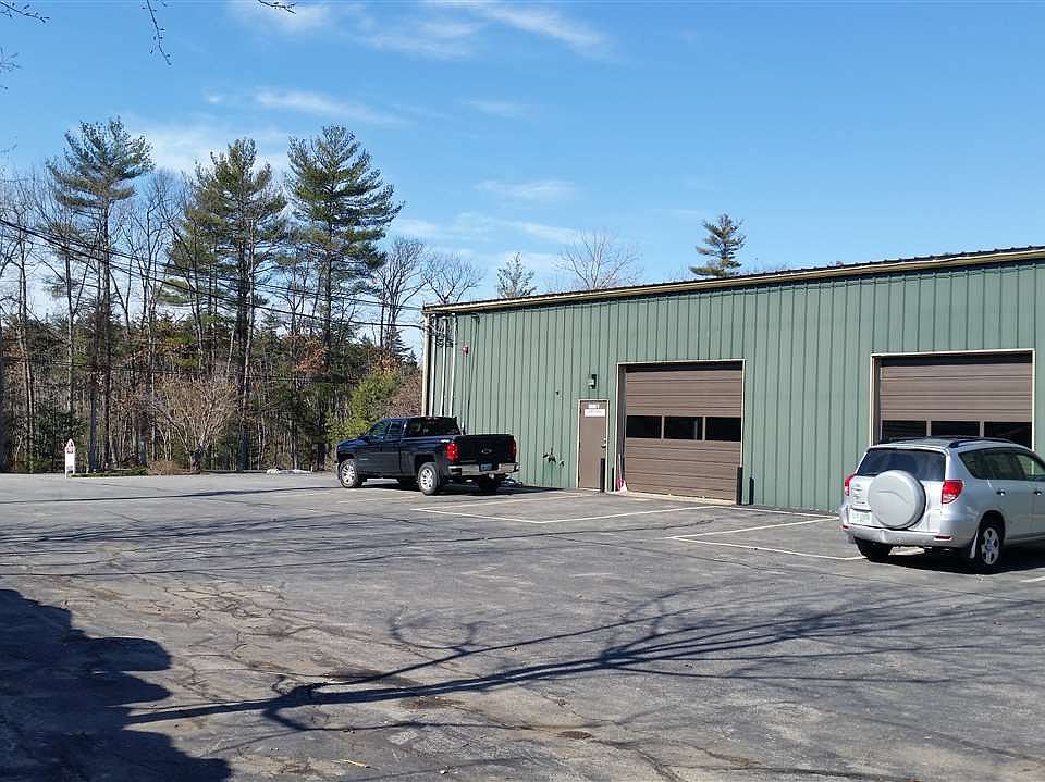2nd image of 319 Kent Farm Rd #2