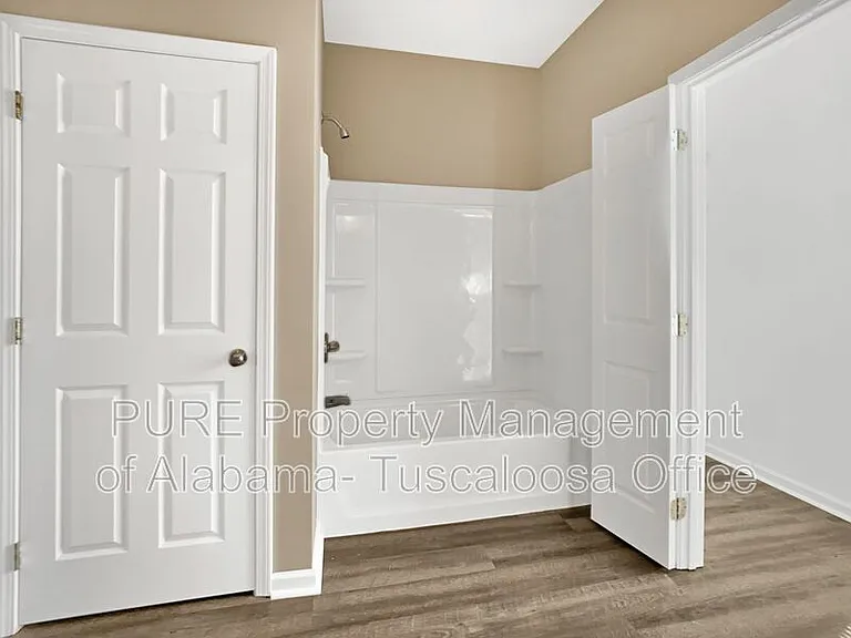 9750 Moonlight Dr — Photo 12