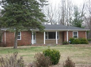 294 V I Ranch Rd, Bristol, TN 37620