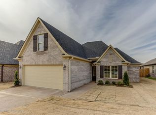 1275 McMillan Rd, Southaven, MS 38671