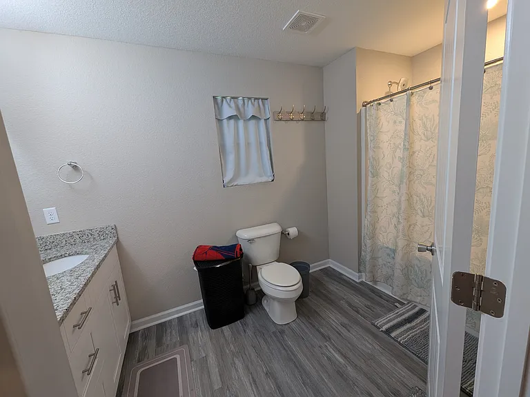 4117 Franklin St — Photo 6