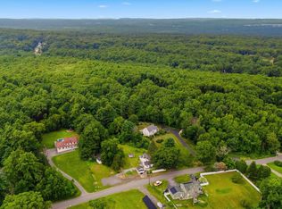 33 Beacon Hill Rd, Derry, NH 03038