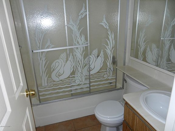 5th image of 7202 W HOLLYHOCK Drive