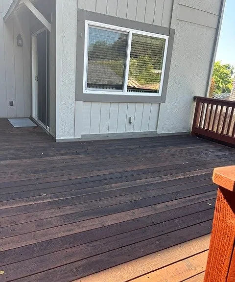 1520 Monterey Dr — Photo 2