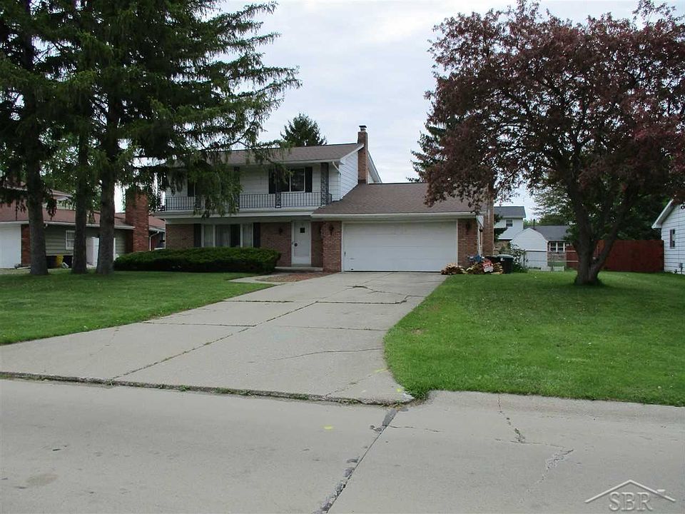 1st image of 900 N Frost Dr