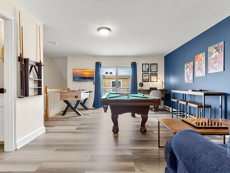 128 Ashworth Ave #309 — Photo 42