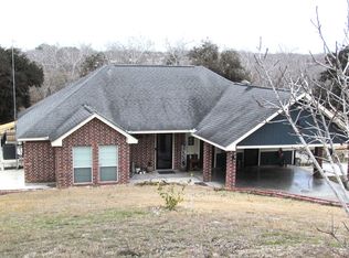 140 Lake Country Dr, Mathis, TX 78368