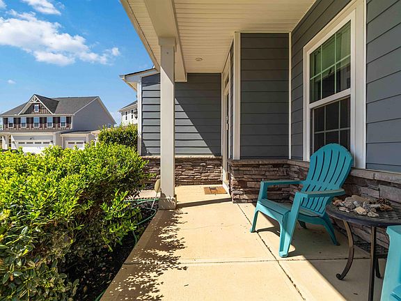 2nd image of 112 Mohegan Way