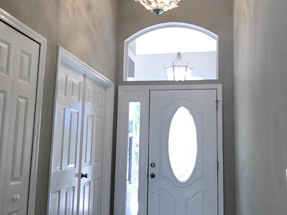 4th image of 6410 Adrianne Ct