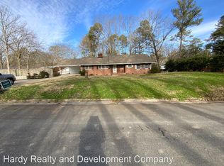 4 Randolph Dr NW, Rome, GA 30165