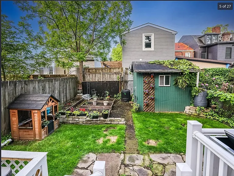 347 Spahr St — Photo 29