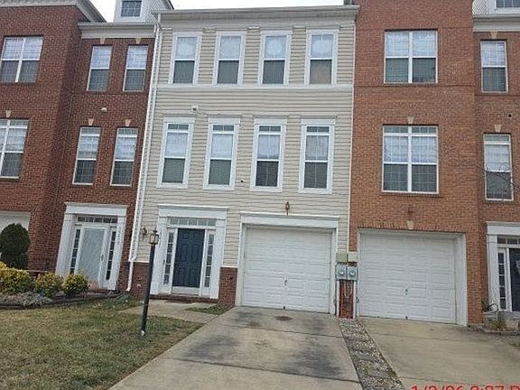 3rd image of 15417 Chaddsford Lake Dr