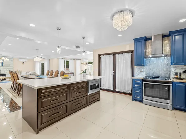 6508 Moorcroft Ave, Woodland Hills, CA 91303