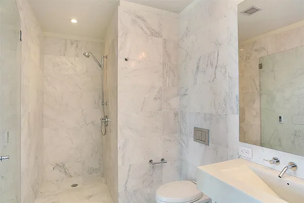 Rented by Corcoran | media 24