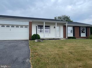 251 Esbenshade Rd, Ronks, PA 17572
