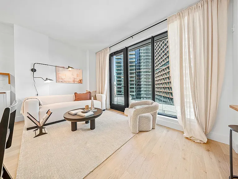 570 Fulton St #9D — Photo 3