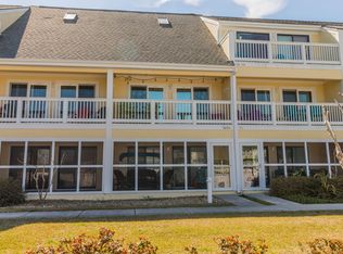 9201 Coast Guard Rd #F204, Emerald Isle, NC 28594