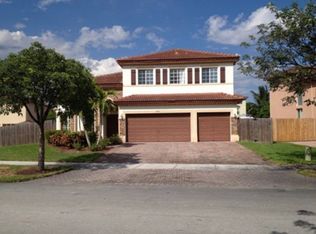 9537 SW 216 St, Miami, FL 33188