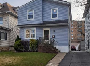 75 Preston St, Ridgefield Park, NJ 07660