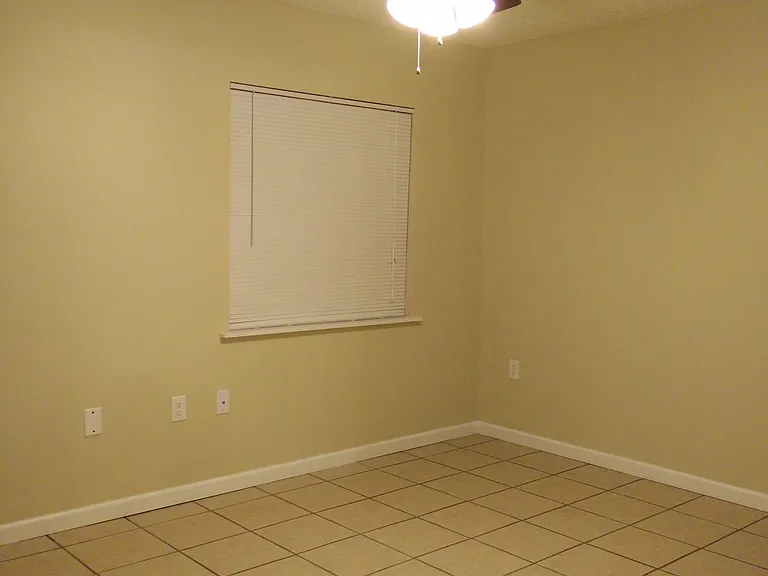 2231 Ascot Ct #2 — Photo 20