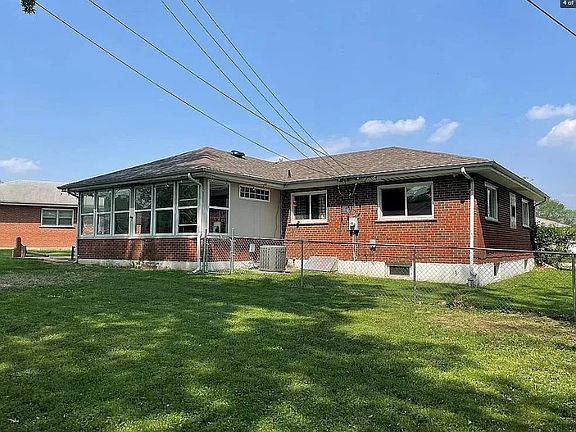 3rd image of 2326 Fairy Bell Dr