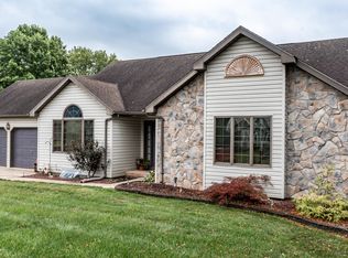 8 Sonny Rd, Berwick, PA 18603