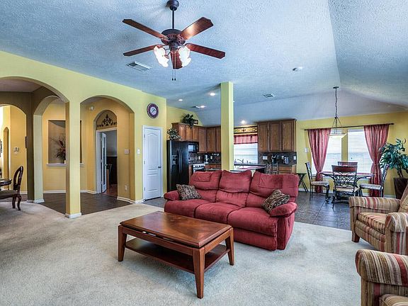 3rd image of 3408 Ivy Arbor Ln