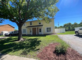 2001 E Florida Ave APT B, Urbana, IL