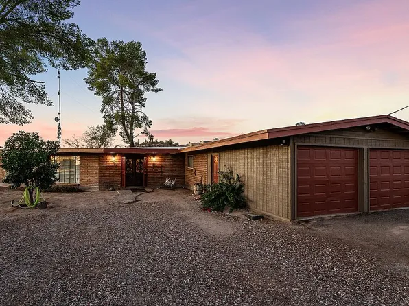 590 Constellation Rd, Wickenburg, AZ 85390
