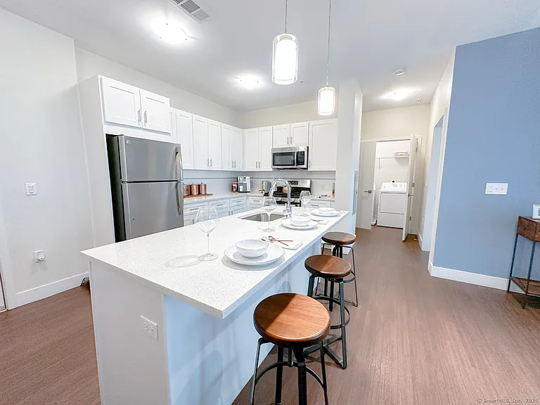 111B Morgan St #209 — Photo 12