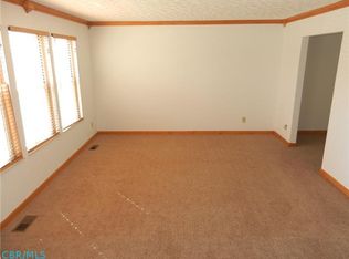 70 Ridgedale Ct, Powell, OH 43065