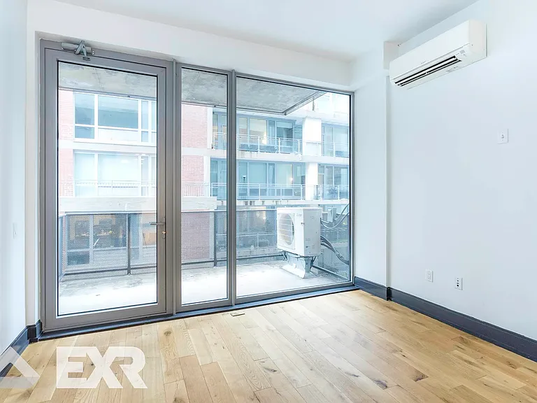 42-22 27th St #1109 — Photo 3