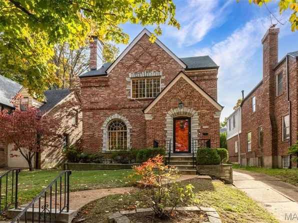 7818 Stanford Ave, Saint Louis, MO 63130