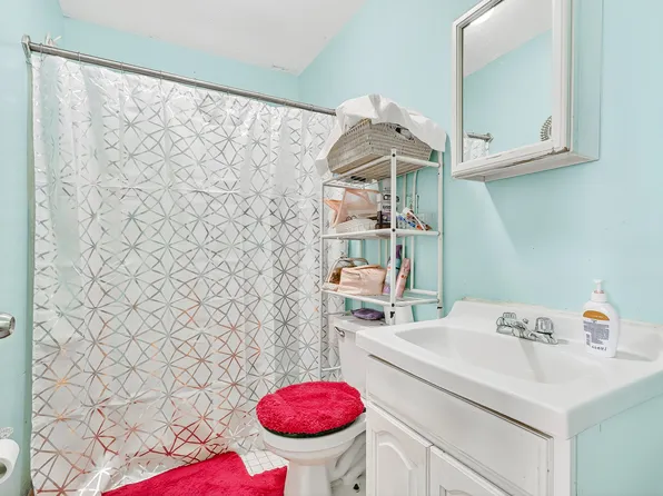 142 West 175th Street image 29 of 38