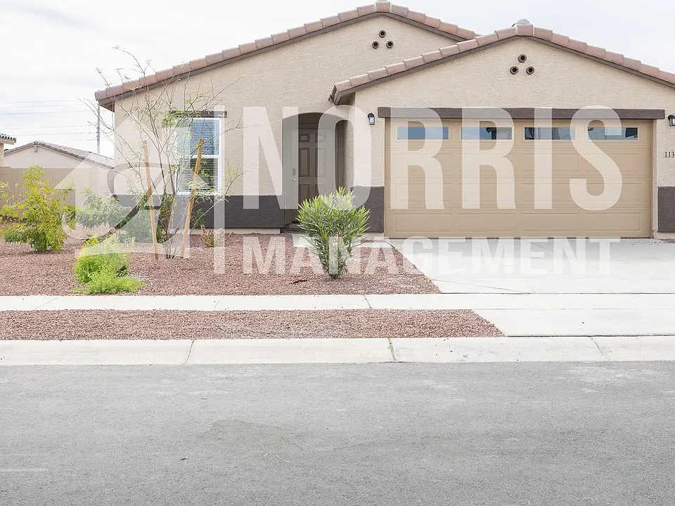 1131 E Brookwood Dr