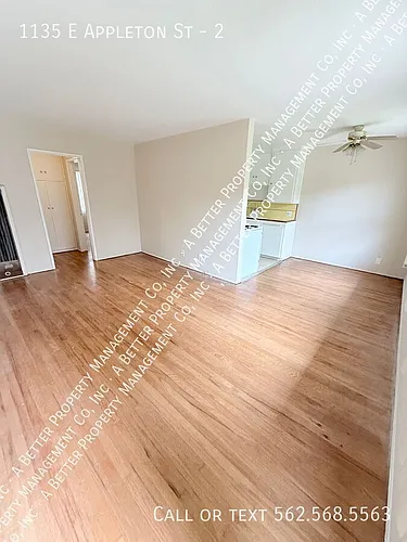 1135 E Appleton St #2 Photo 1