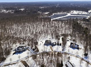 152-152 Burnside Ave #R, Seekonk, MA 02771