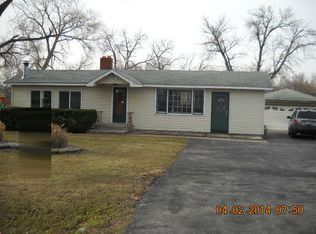 4915 W Engle Rd, Alsip, IL 60803