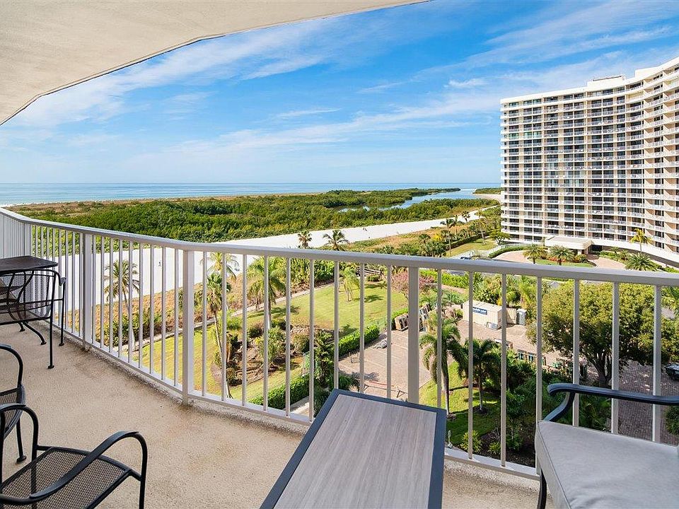 1st image of 320 Seaview Ct APT 808