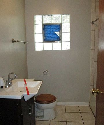 5th image of 3223 W 97th St