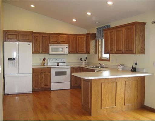 5th image of 130 Pleasant Creek Dr