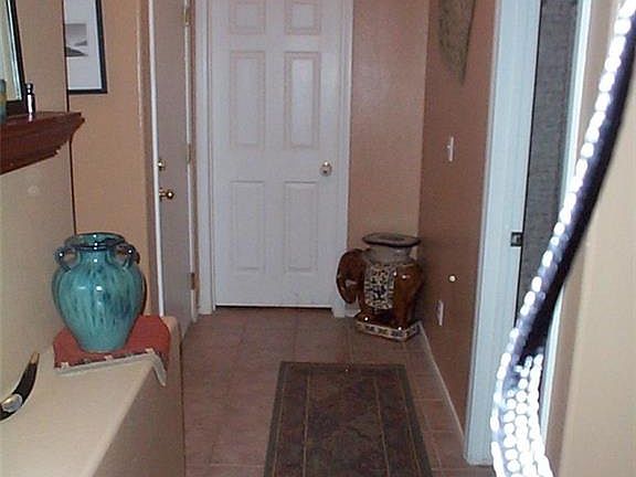 5th image of 8805 Square Knot Ave