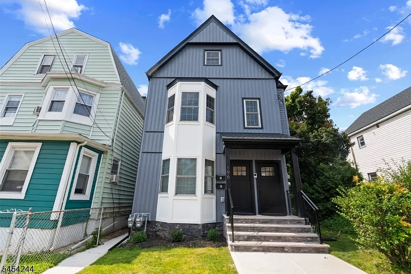 196 Taylor St #2