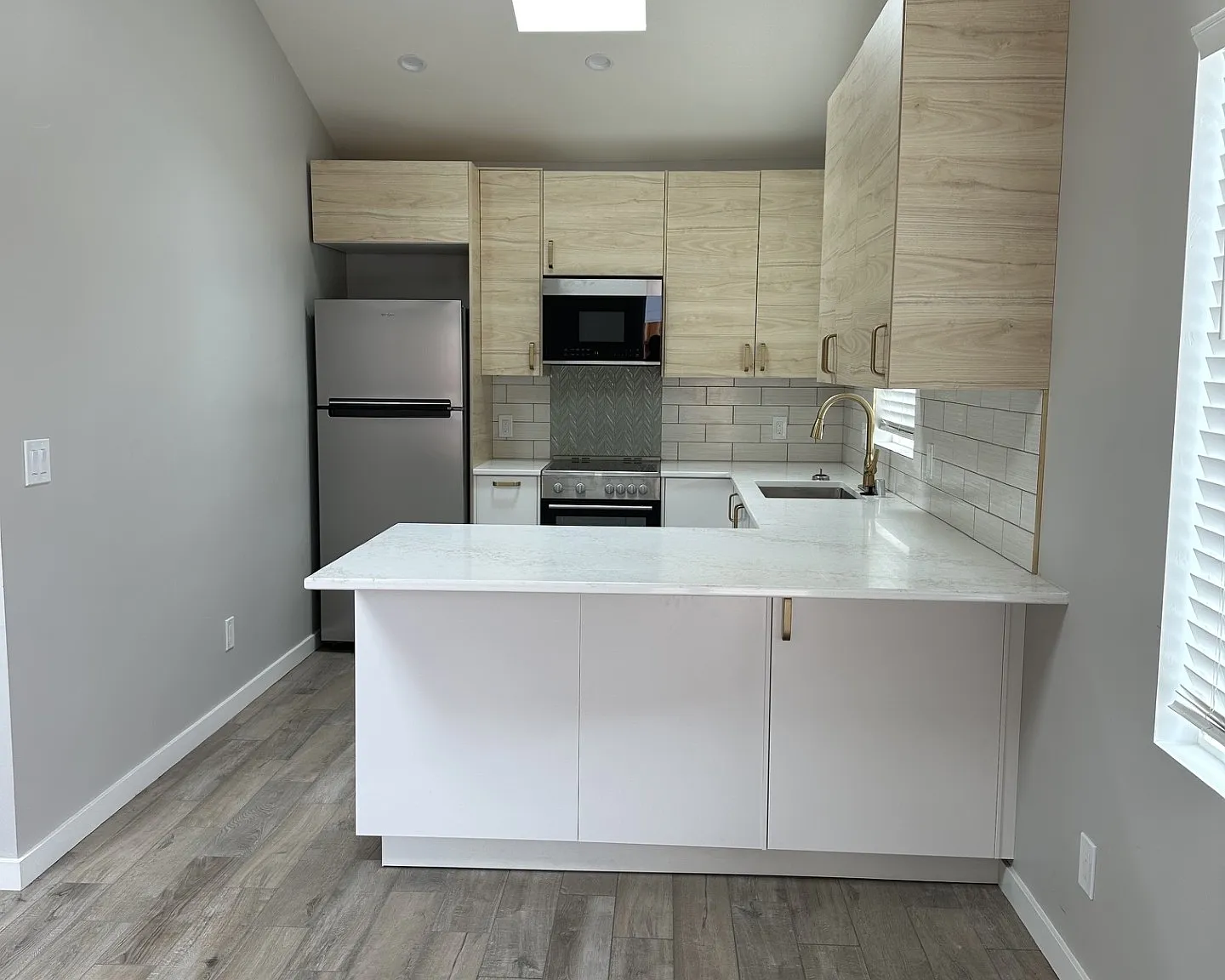 1 bed, 450 sqft, $2,600 — Photo 2