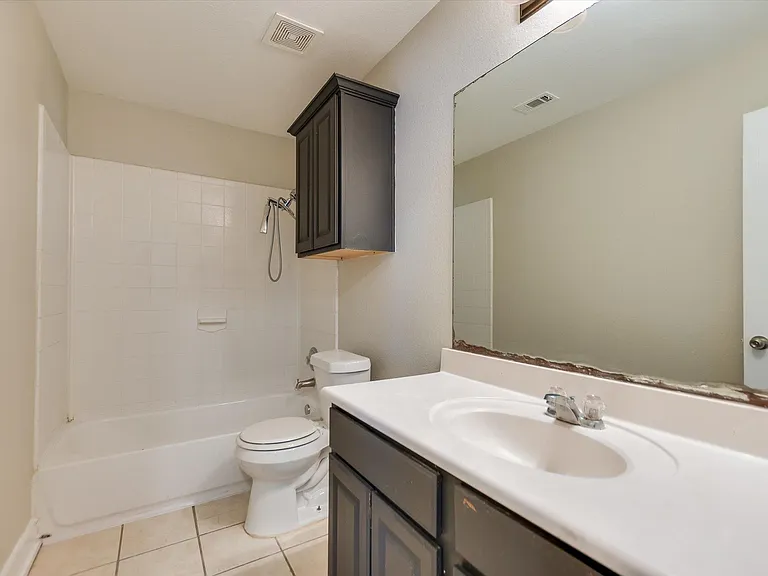 3303 Barksdale Dr — Photo 14