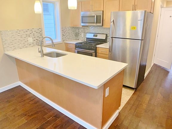 4th image of 81-05 135th St #2CC