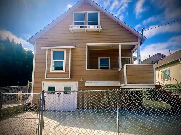 2031 E 26th St, Oakland, CA 94606